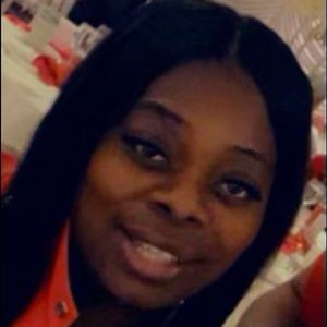 Meet your Posher, April